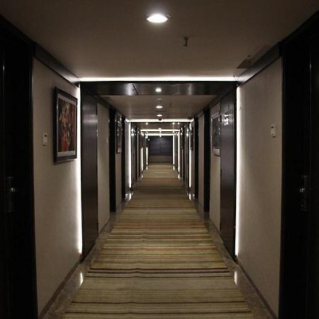 Hotel Siesta Hinjewadi Pune Dış mekan fotoğraf